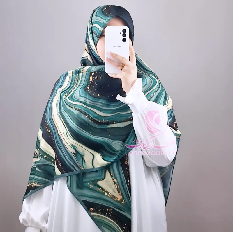 روسری رزین سبز