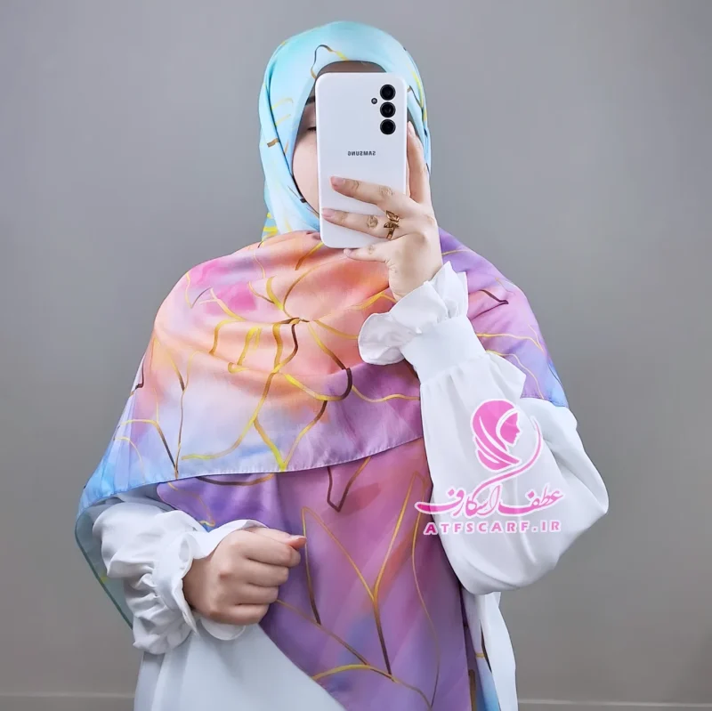 روسری نخی نیلا
